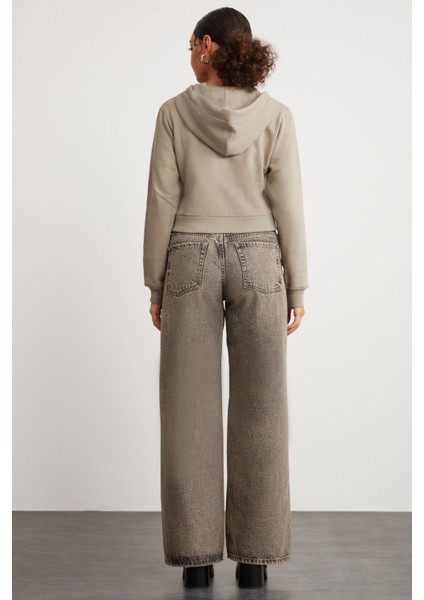 Delıa Kadın Crop İçi Polarlı Fermuarlı Organik Pamuklu Kapüsonlu Kordonlu Bej Sweatshirt