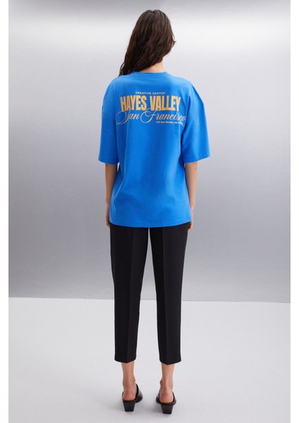 Gıllıan Kadın Ön Ve Arka Baskı Detaylı Oversize &100 Organik Pamuklu Parlament Mavi T-shirt
