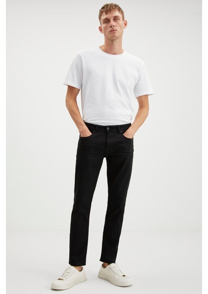Herman Erkek Denim Kalın Dokulu Slim Fit Kalıplı Siyah Jeans