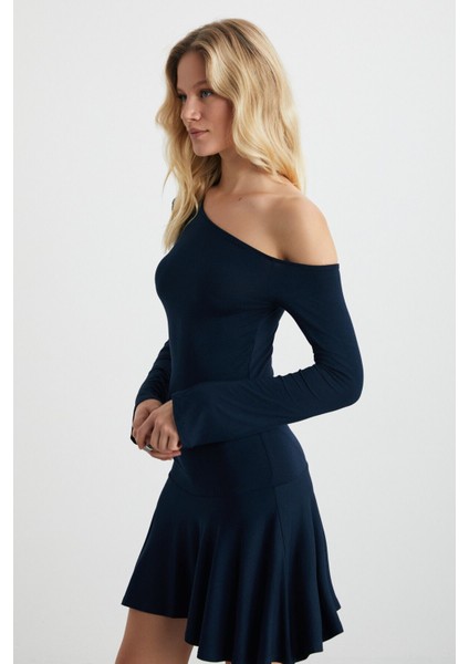 Glenıs Kadın Viscon Kayık Yaka Slim Fit Lacivert Elbise indirimleri