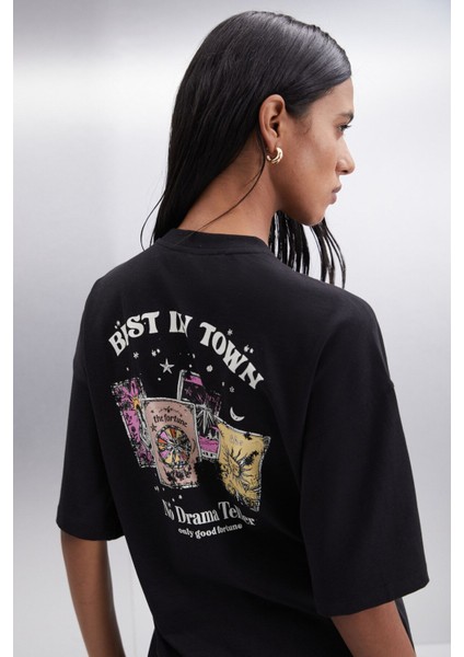 Enya Kadın Baskı Detaylı Oversize Fit Bol Kesim Bisiklet Yakalı %100 Organik Pamuklu Siyah T-shirt