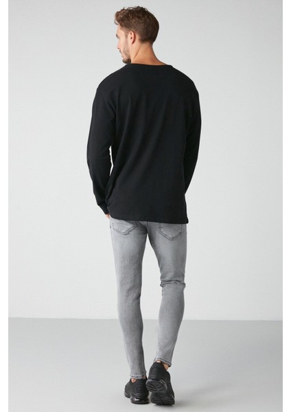 Lorenzo Erkek Özel Rustik Dokulu %100 Organik Pamuk Düğme Detaylı Regular Siyah Sweatshirt