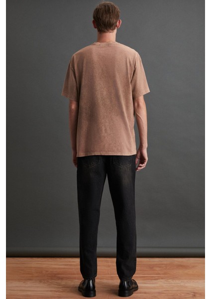Louıs Erkek %100 Organik Pamuklu Yıkama Efektli Nakış Işlemeli Relaxed Vizon T-shirt
