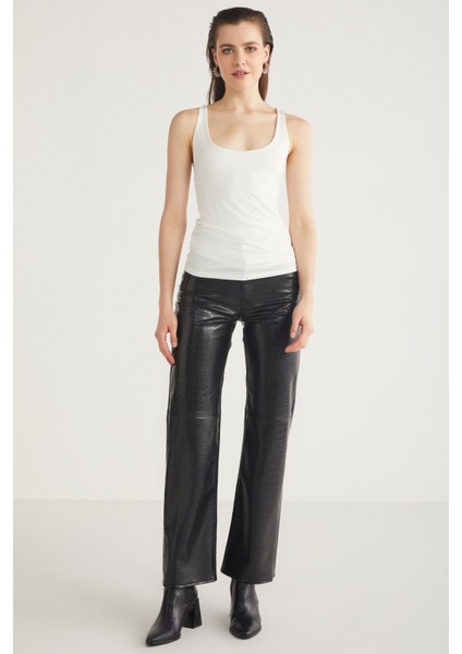 Dolly Kadın Basic Nefes Alabilen Kumaş Kalın Askılı Slim Fit Beyaz Atlet fiyatları