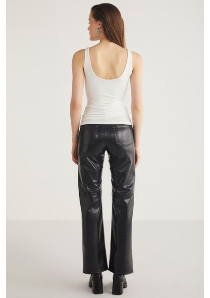 Dolly Kadın Basic Nefes Alabilen Kumaş Kalın Askılı Slim Fit Beyaz Atlet indirimleri
