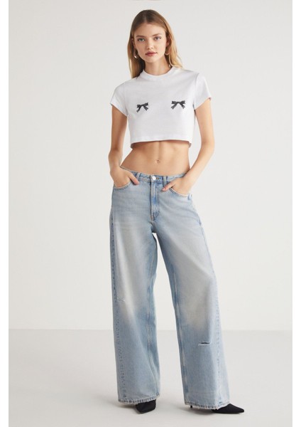 Krım Bisiklet Yaka %100 Pamuk Parça Baskılı Kısa Kollu Crop Beyaz T-Shirt modelleri