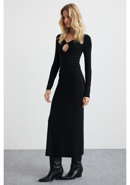Lurvın Kadın Viscon Likralı Dekolte Yaka Vücüdü Saran Bodycon Maxi Siyah Elbise fiyatları