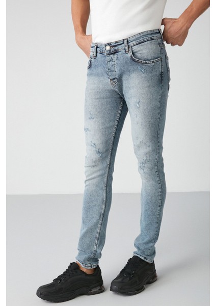 Johen Erkek Skinny Fit Yıpratmalı Esnek Yapılı Kalın Dokulu Denim Açık Mavi Jeans