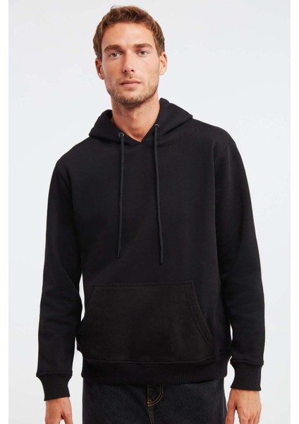 Jorge Erkek Yumuşacık Kapüşonlu Organik Pamuk Kanguru Cepli Regular Siyah Sweatshirt