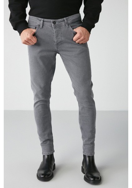 Johen Erkek Skinny Fit Yıpratmalı Esnek Yapılı Kalın Dokulu Denim Gri Jeans