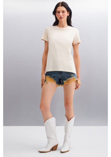 Samantha Kadın Comfort Fit %100 Organik Pamuklu Basic Örme Bej T-shirt fiyatları