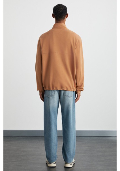 Radıant Erkek %100 Organik Pamuk Nakış Detaylı Yarım Fermuarlı Dik Yakalı Kahverengi Sweatshirt
