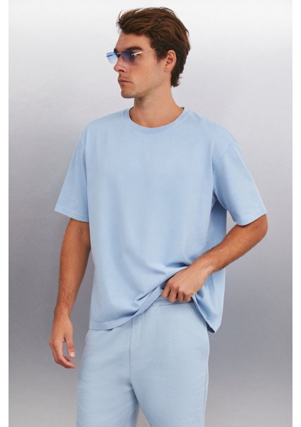 Uncertain Erkek Comfort Fit Mavi Şort & Bermuda