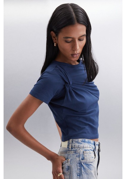 Yasmin Kadın Slim Lacivert Bluz