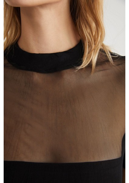 Yoko Kadın Bisiklet Yaka Crush Efektli Tül Siyah T-shirt fırsatları