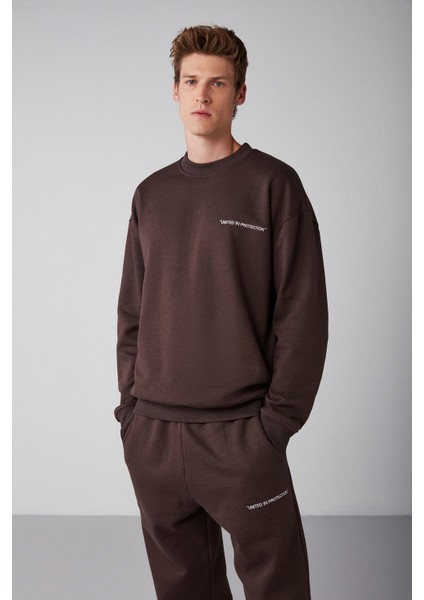 Raırok Erkek Içi Polarlı Comfort Oversize Nakışlı Kahverengi Sweatshirt
