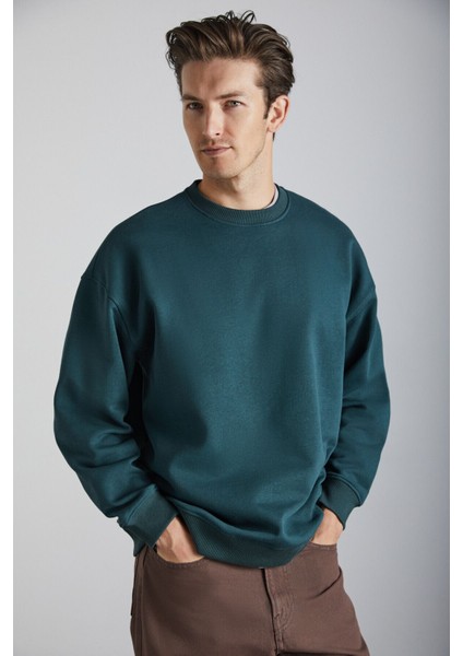 Tokyo Erkek Içi Polarlı Yumuşacık Arka Etiket Detaylı Bisiklet Yaka Oversize Koyu Yeşil Sweatshirt