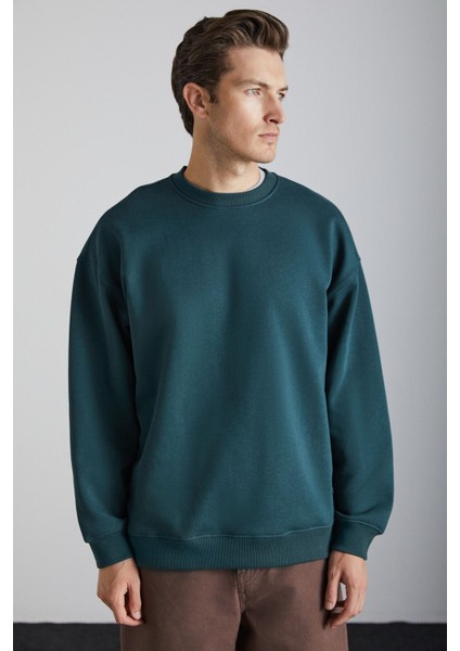 Tokyo Erkek Içi Polarlı Yumuşacık Arka Etiket Detaylı Bisiklet Yaka Oversize Koyu Yeşil Sweatshirt modelleri