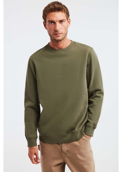 Travis Erkek Yumuşacık Kumaşlı Regular Fit Yuvarlak yakalı Haki Sweatshirt