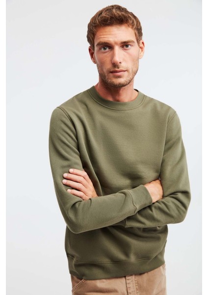 Travis Erkek Yumuşacık Kumaşlı Regular Fit Yuvarlak yakalı Haki Sweatshirt fırsatları