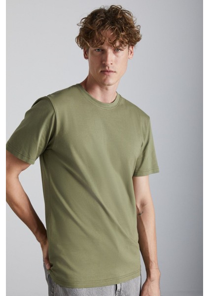 MICHEL Erkek Slim Fit Dar Kesim Organik Pamuklu Basic Örme Haki T-Shirt