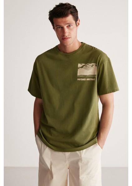 STUART Erkek Oversize Fit %100 Pamuk Kalın Dokulu Baskılı Haki T-Shirt