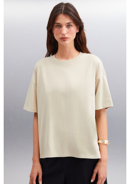 Jemmy Kadın Basic Süprem Dokuma Relaxed %100 Organik Pamuk Bej T-shirt