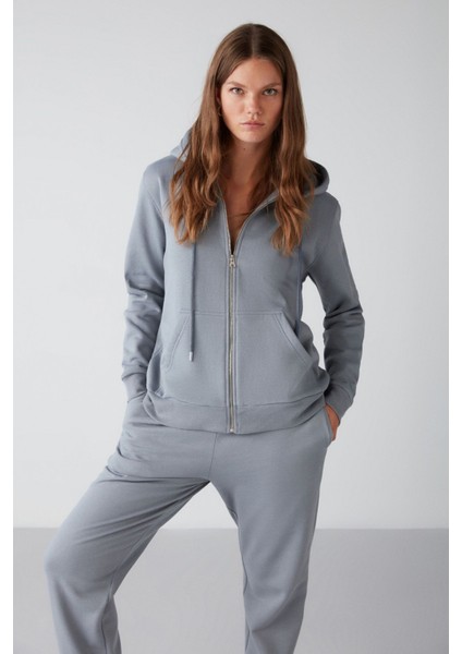 Carlota Kadın Içi Polarlı Organik Kumaşlı Metal Fermuarlı Kapüşonlu Yumuşacık Mavi Sweatshirt modelleri