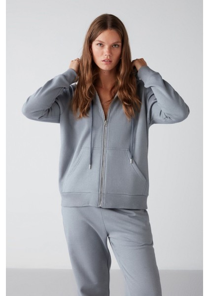 Carlota Kadın Içi Polarlı Organik Kumaşlı Metal Fermuarlı Kapüşonlu Yumuşacık Mavi Sweatshirt fırsatları