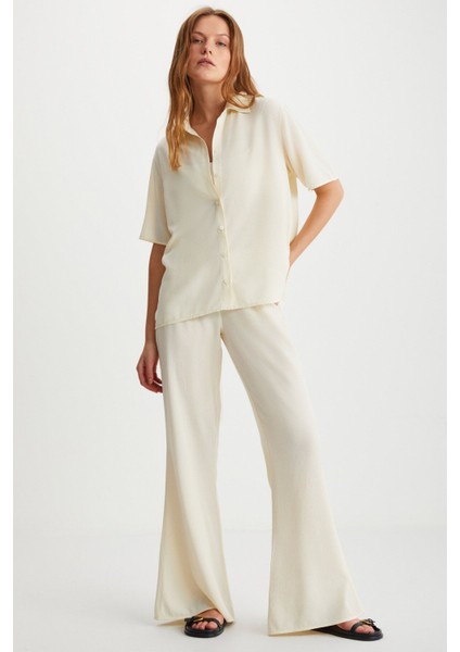 Carmına Kadın Kısa Kollu Dugmeli Cepsiz Ekru Gömlek modelleri