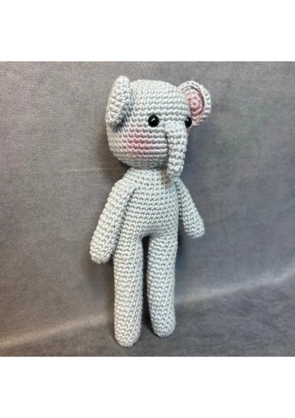El Örgüsü Amigurumi Oyuncak Fil - 21 x 9 cm