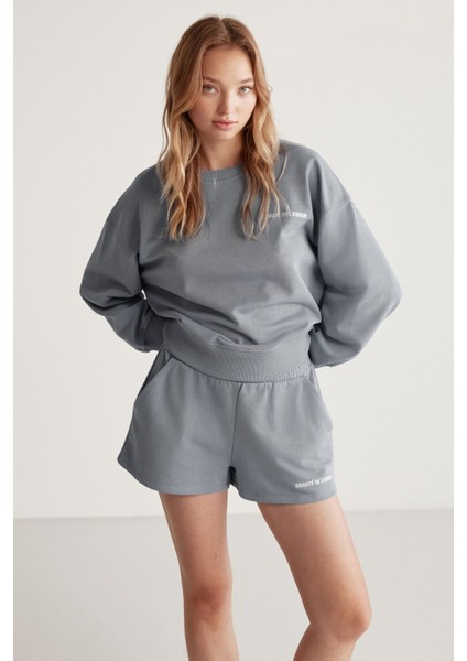 Jennıfer Kadın Organik Pamuklu Nakışlı Yuvarlak Yakalı Oversize Gri Sweatshirt fiyatları