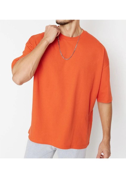 Basic Pamuklu Oversize Kesim T-Shirt
