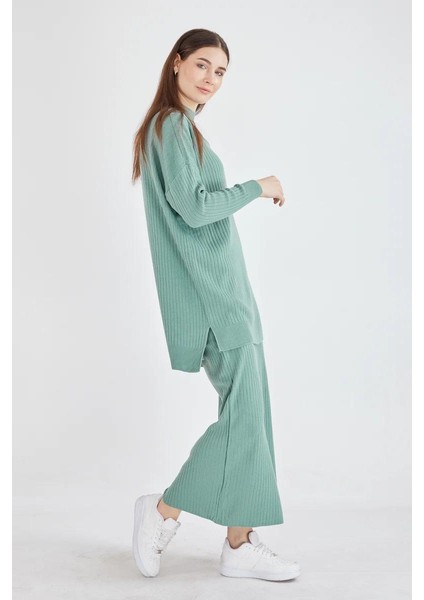 Cep Detaylı Selvim Triko Etekli Takım modelleri