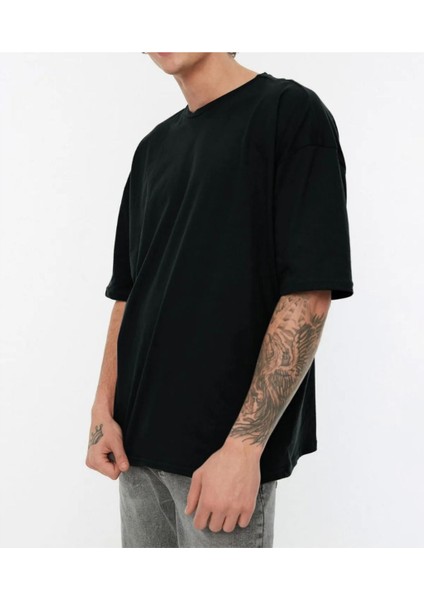 Basic Pamuklu Oversize Kesim T-Shirt