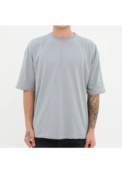 Basic Pamuklu Oversize Kesim T-Shirt
