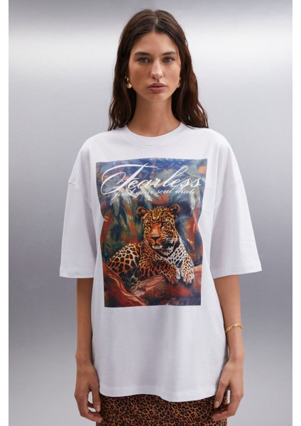 Aılıs Kadın %100 Pamuk Oversize Baskılı Beyaz T-shirt