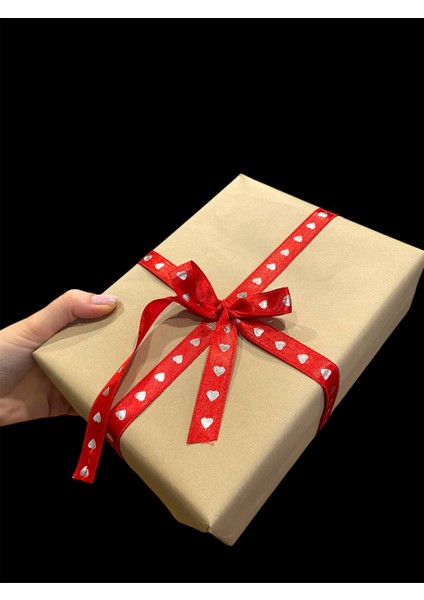 Gümüş Kalp Baskılı Kırmızı Saten Şerit Kurdele, 1.5 cm Saten Kurdele, 3 Metre fiyatları