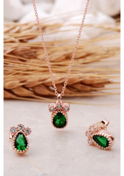 Kök Zümrüt Damla Taşlı Rose Gümüş Set 2472