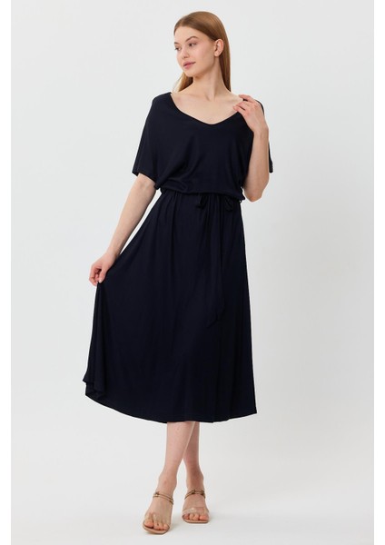 Kuşaklı V Yaka Elbise (B23-00239) fırsatları