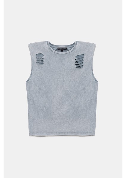 Sıfır Kol Yırtık Detaylı T-Shirt