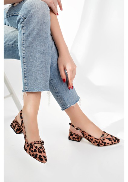 BA04566 Taba Kadın Leopar Büyük Numara 4 cm Topuklu Ayakkabı