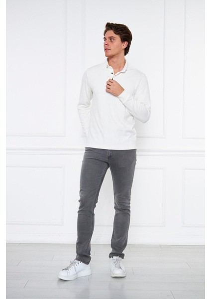Düğmeli Gömlek Yaka Beyaz Sweatshirt