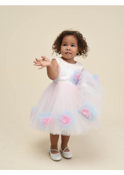 Kız Çocuk Tül ve Çiçek Detaylı Parlak Abiye Elbise