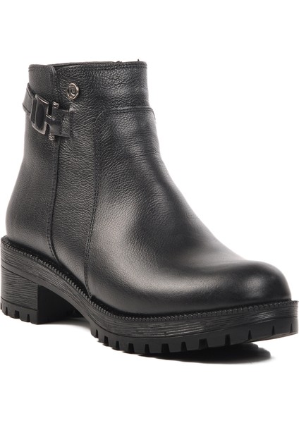 Siyah Deri Kadın Bot