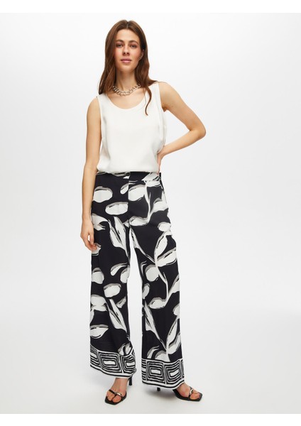 Paçası Sulu Monochrome Desen Wıde Leg Fıt Pantolon 007 fırsatları