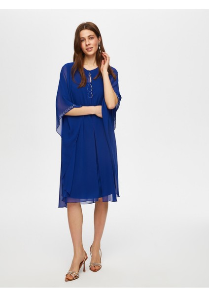 Damla Taş Detaylı Şifon Pelerinli Abiye Elbise 015 modelleri