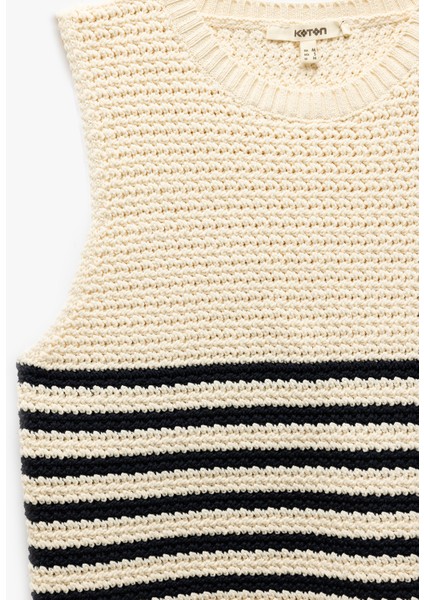 Bisiklet Yaka Kolsuz Örgü Süveter indirimleri