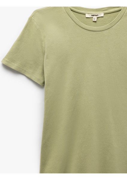 Pamuklu Kısa Kollu Bisiklet Yaka Basic Tişört