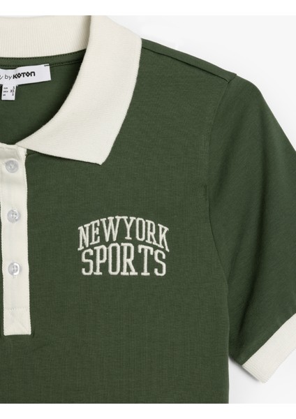 Nakış Detaylı Kısa Kollu Biyeli Polo Yaka Tişört modelleri